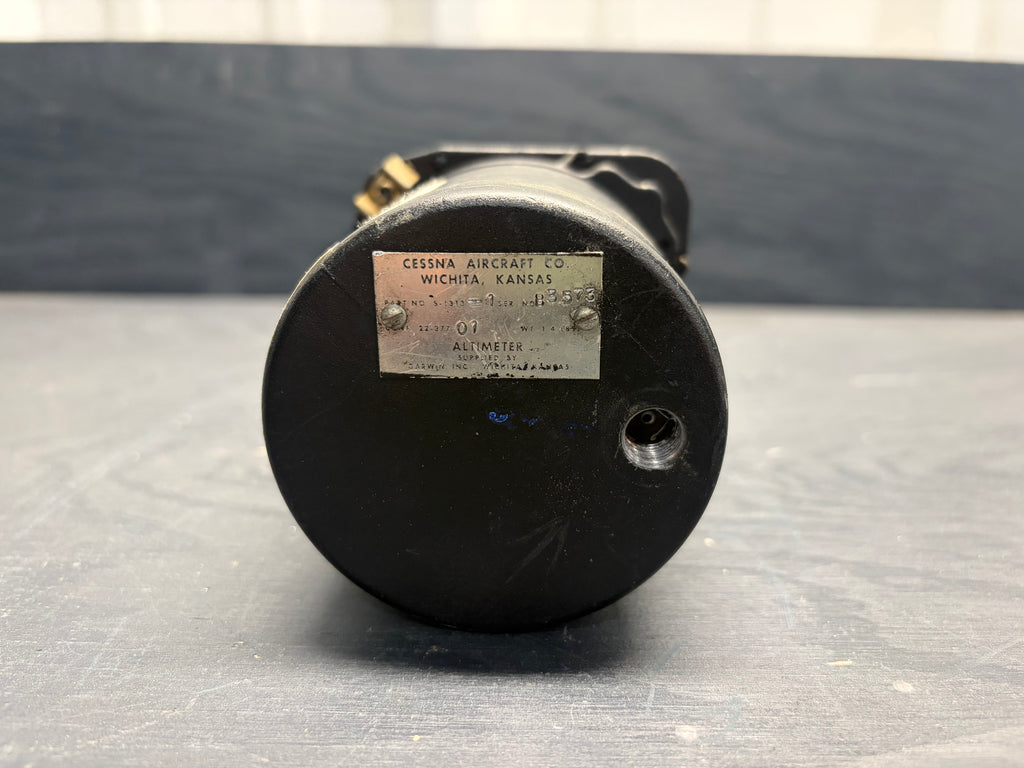 Cessna Altimeter (supplied by Garwin Inc.)