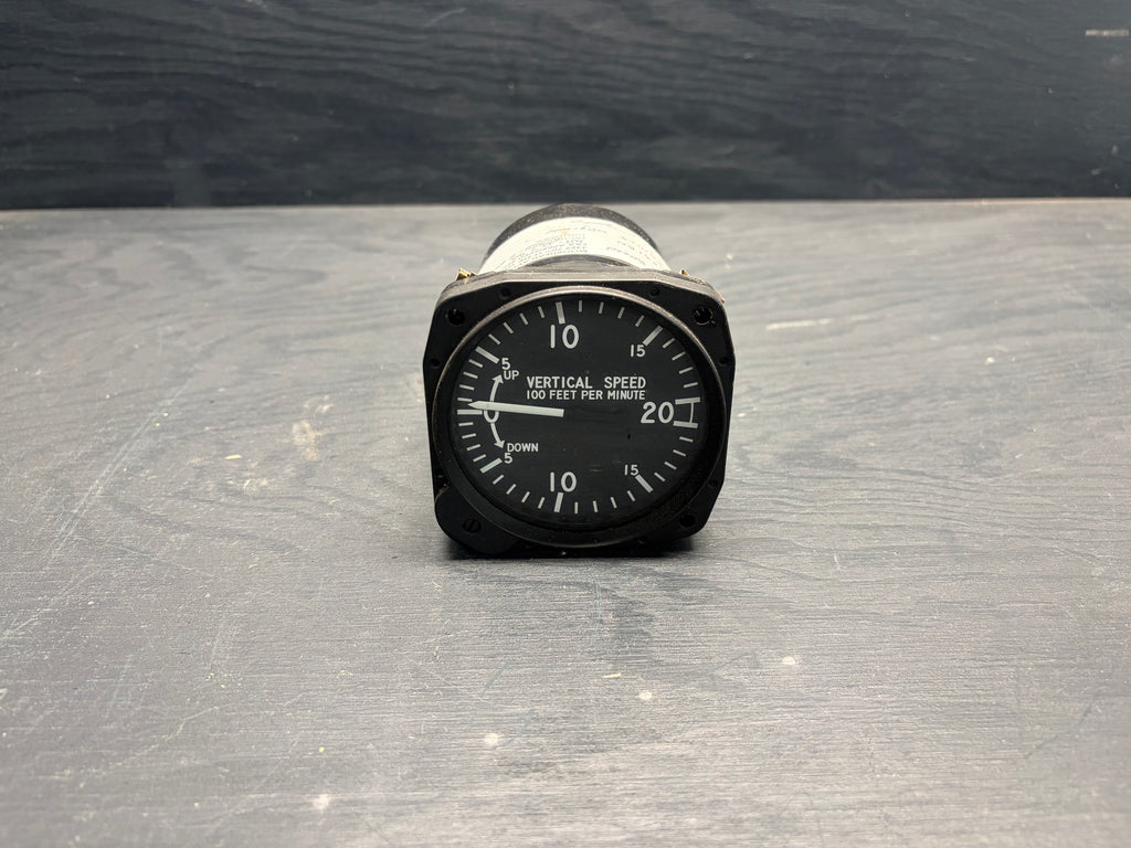 United Instruments Vertical Speed Indicator (VSI)