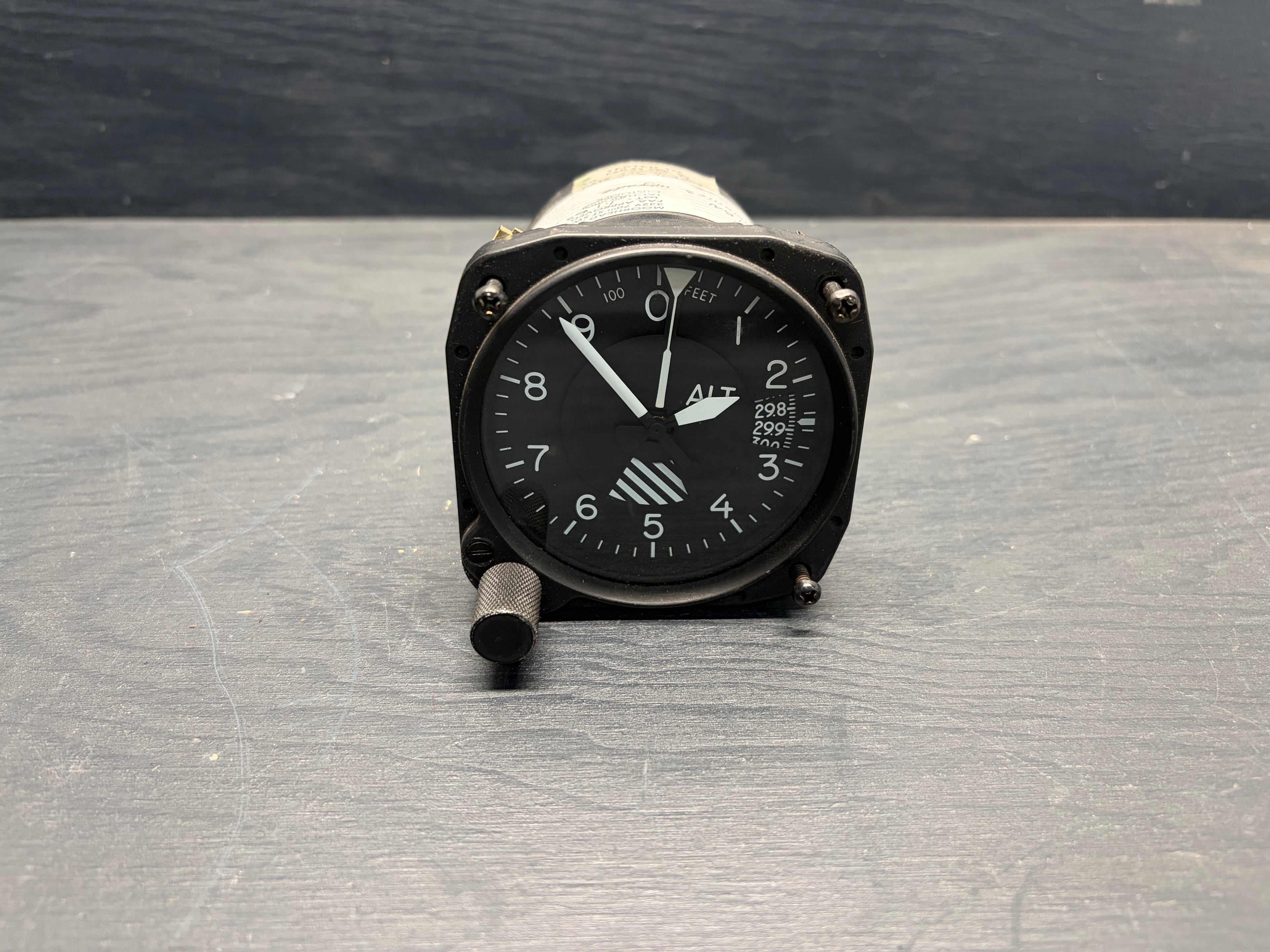 United Instruments 5934PA-1 sensitive altimeter (–1,000 to 35,000 ft).