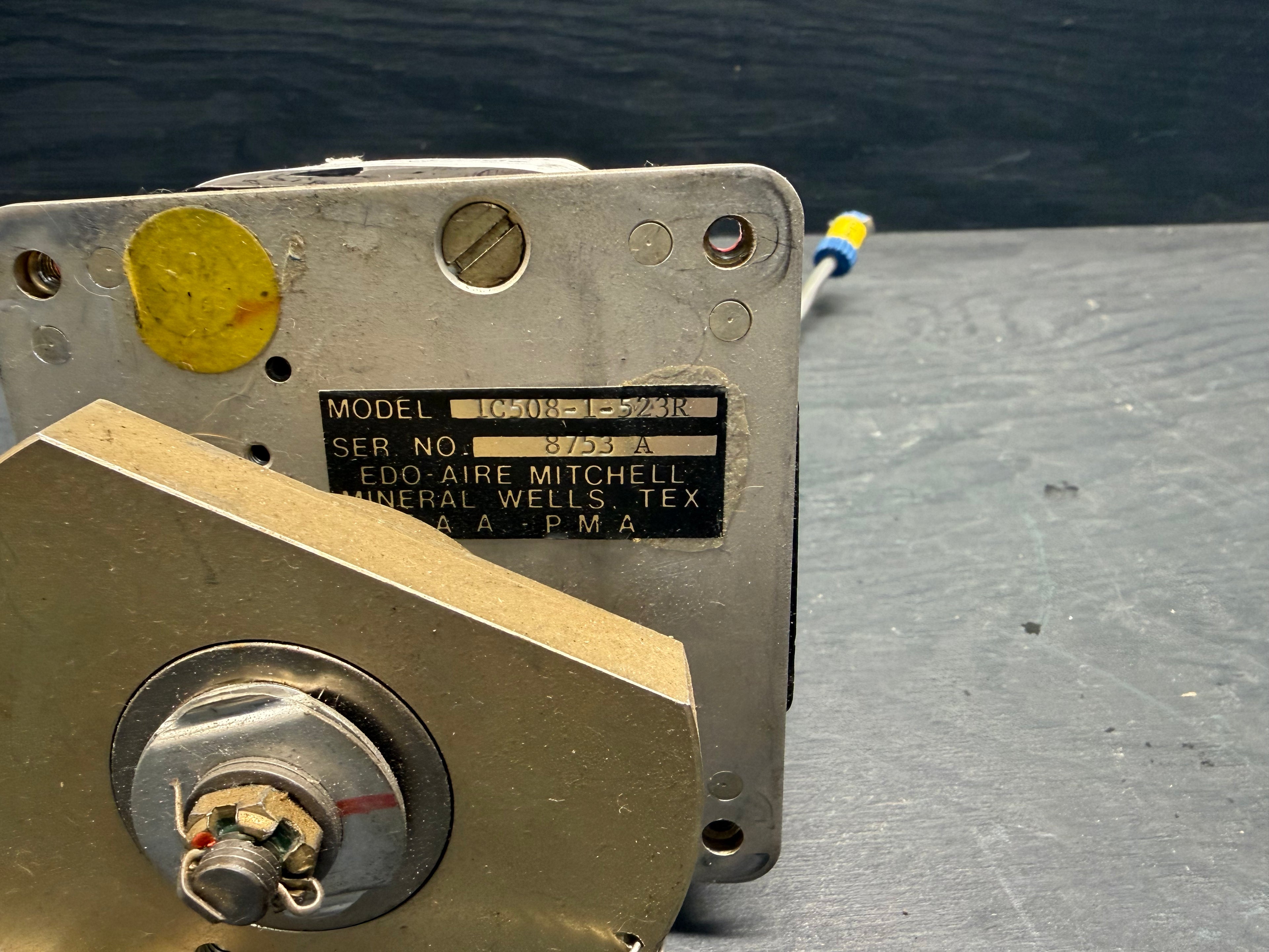 Edo-Aire Mitchell / Century Flight Systems Roll Servo