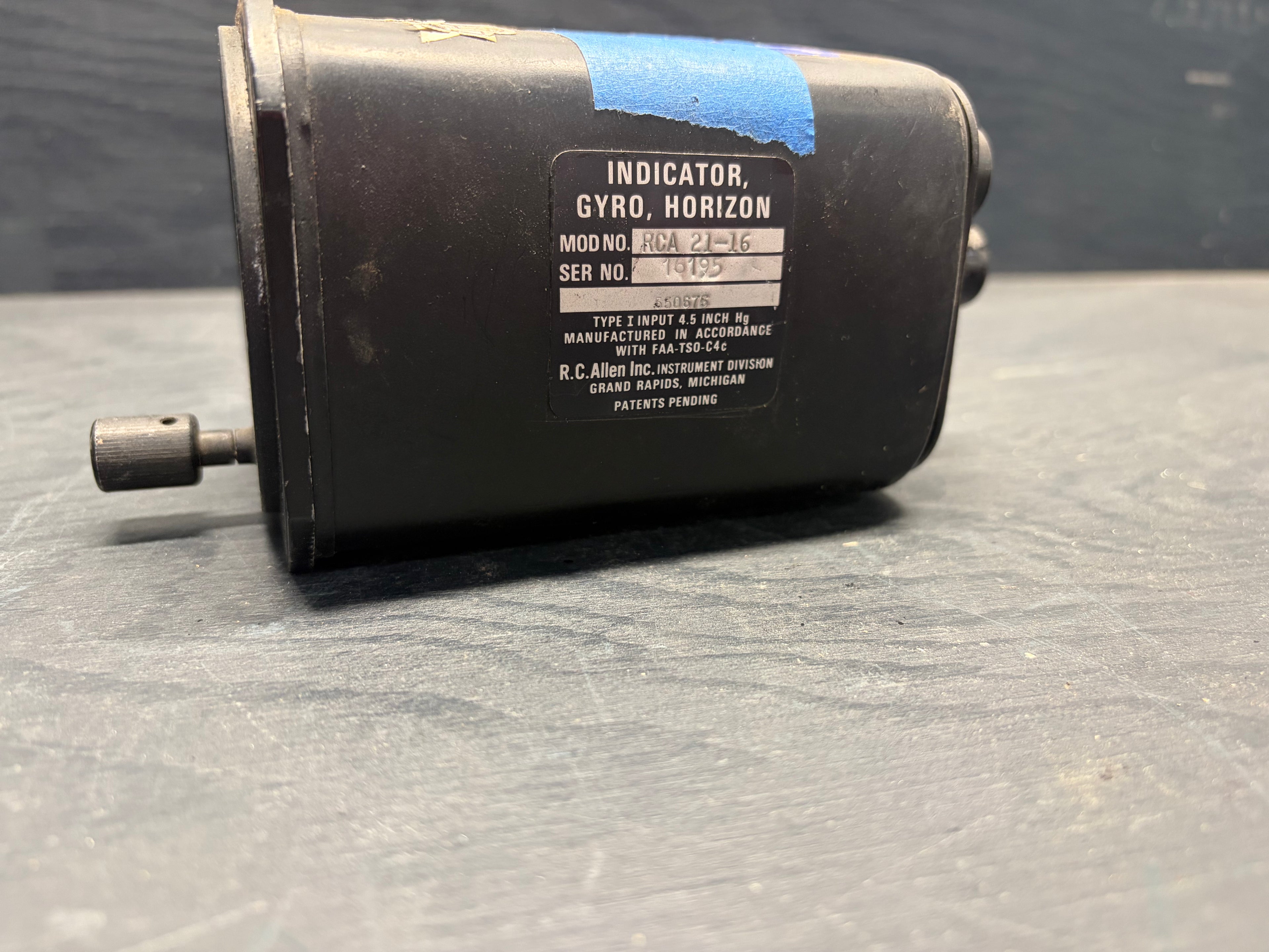 R.C. Allen RCA 21-16 Attitude Indicator (Horizon Gyro)