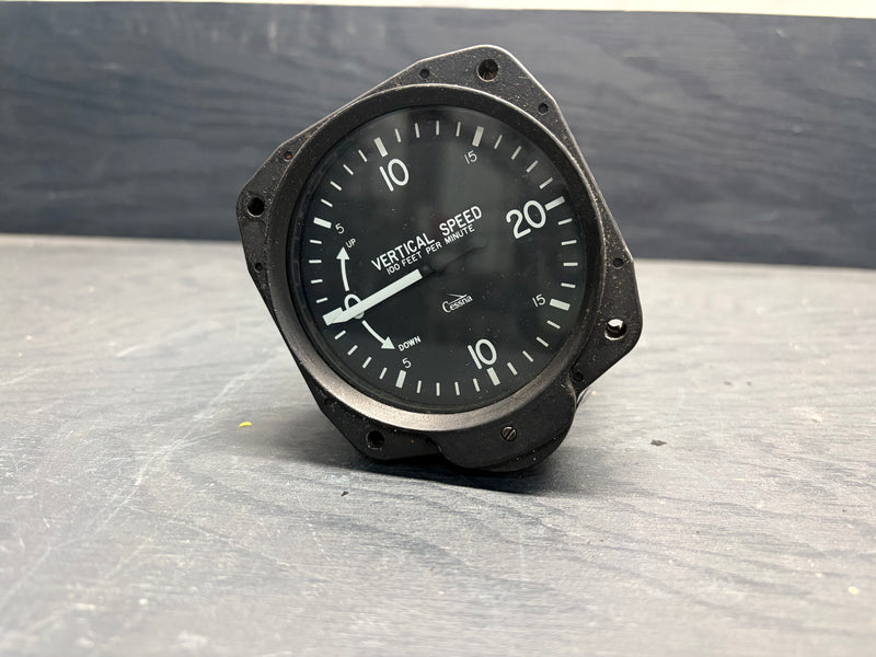 Cessna / Garwin Rate of Climb (Vertical Speed Indicator)
