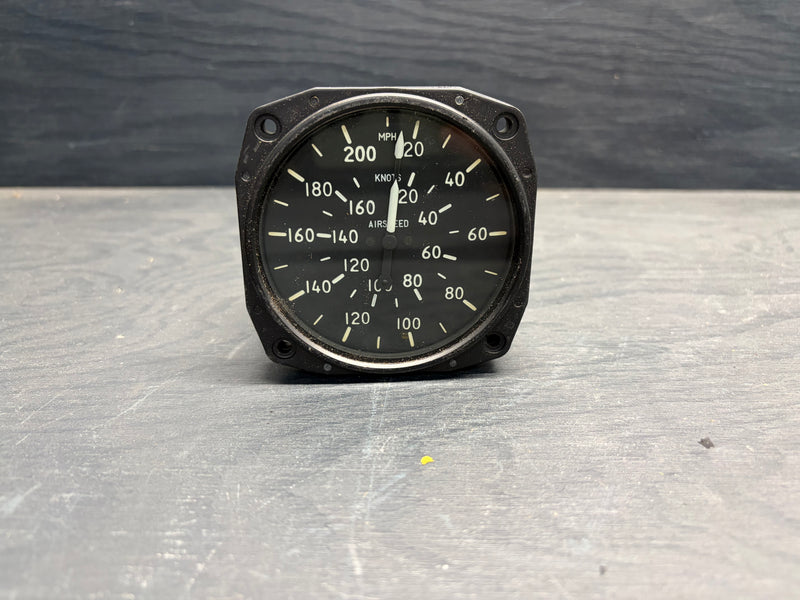 Dual-Scale Airspeed Indicator (MPH / Knots)