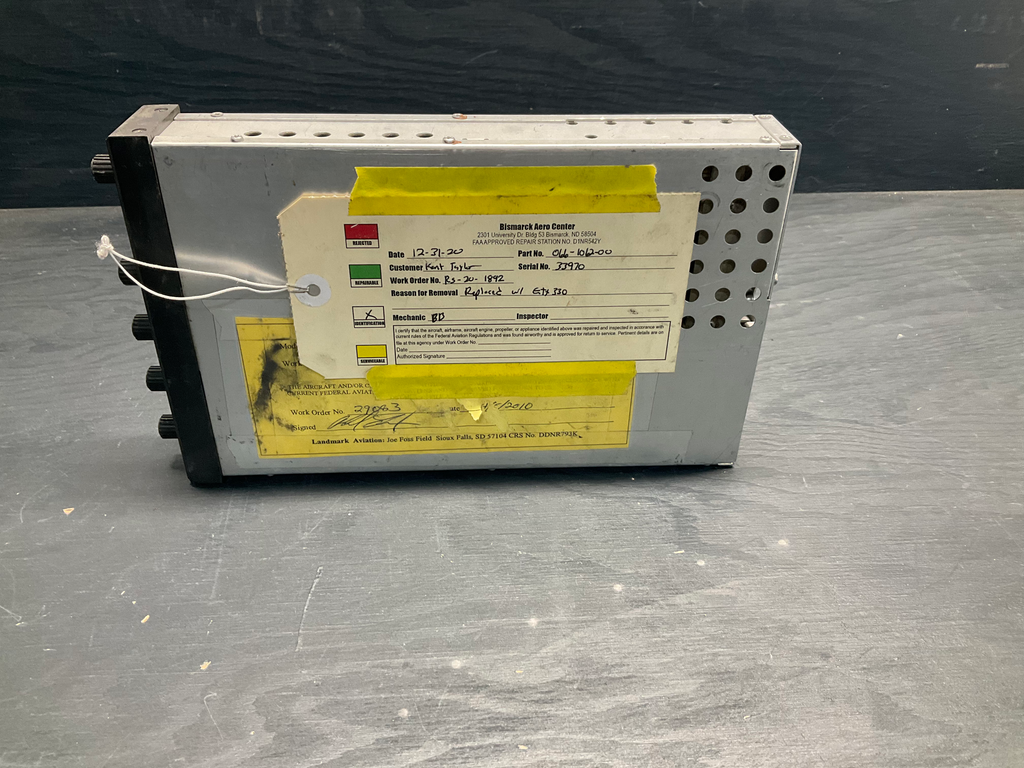 King (Bendix/King) KT 76A ATC Transponder, (P/N 066-1062-00, S/N 33970)
