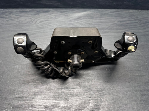 Cessna 182 Yoke — Pilot Side