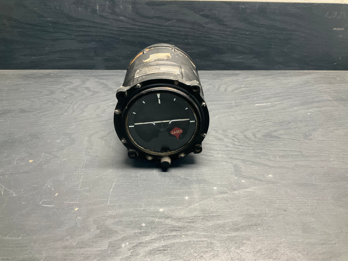 Jack & Heintz AN 5736-1 Gyro Horizon Indicator (Mfr. P/N JH6500, S/N AF 43-8329)