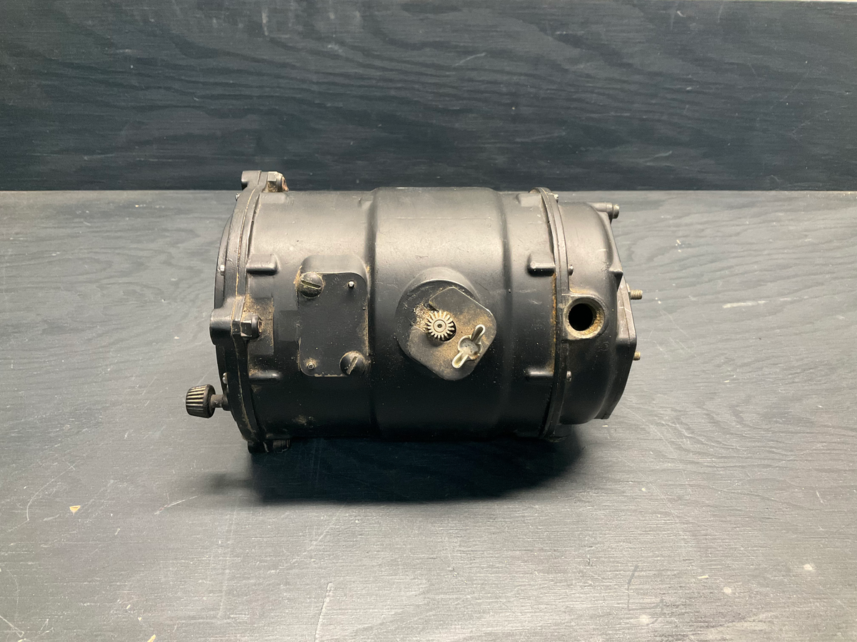 Jack & Heintz AN 5736-1 Gyro Horizon Indicator (Mfr. P/N JH6500, S/N AF 43-8329)